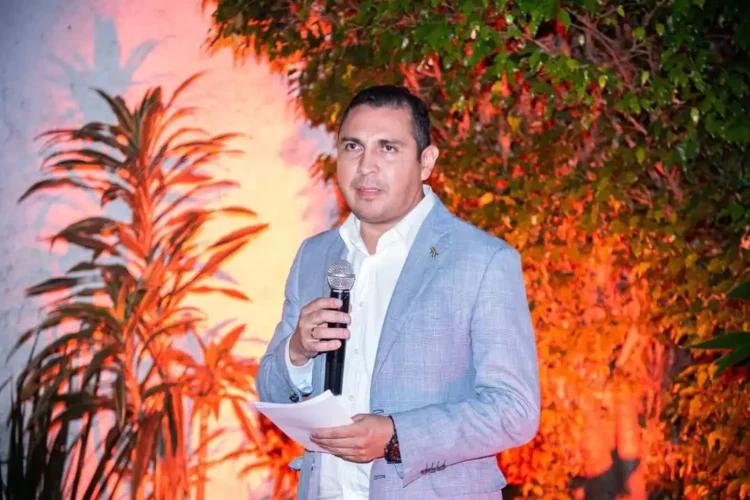 Empresarios plantean actualizar relación comercial con Chile
