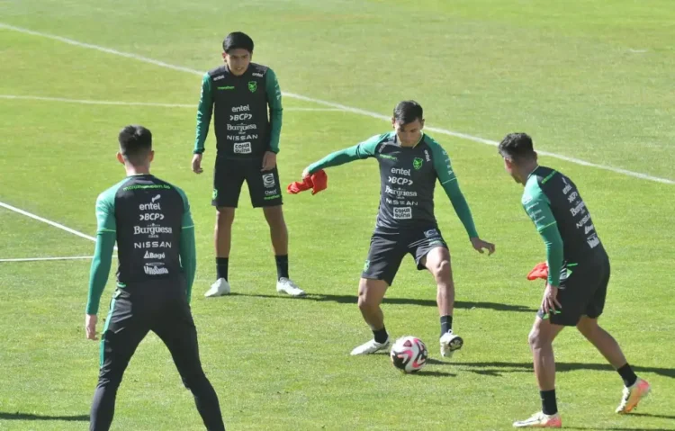 La Selección Boliviana define once para jugar en Venezuela
