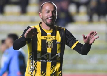 The Strongest triunfa y salta a la cima del torneo