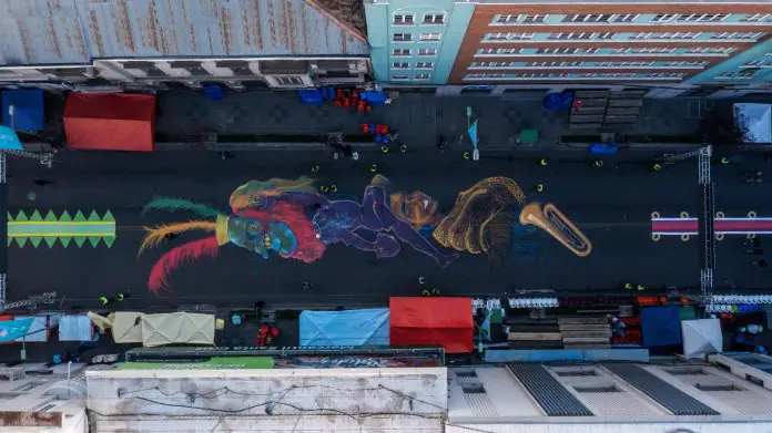 La Camacho estará cerrada por el pintado de murales, tome sus previsiones