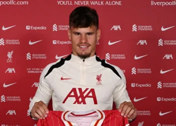 El Liverpool refuerza el lateral izquierdo con el húngaro Kerkez
