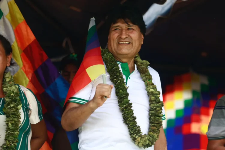 La fotografía que publicó Evo Morales en su mensaje.