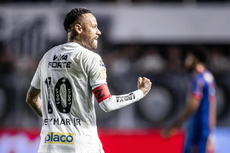 Neymar y otras figuras definen su destino en el fútbol de Brasil
