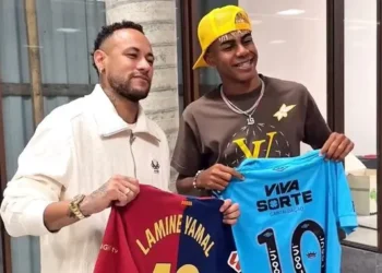‘Me quedo’: Neymar renueva con el Santos hasta final de 2025