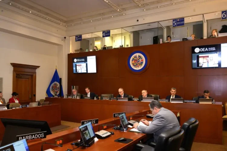 La OEA aprueba proyecto de resolución por el Bicentenario de Bolivia