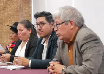 Diálogo por la crisis entre bancadas ingresa en cuarto intermedio