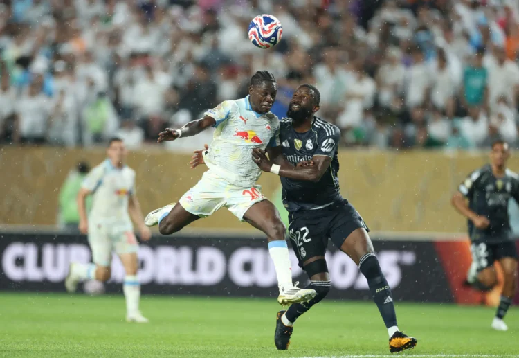 FIFA investiga acusación de racismo de Rüdiger contra Cabral