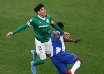 Palmeiras y Porto dividen honores en debut en Mundial de Clubes
