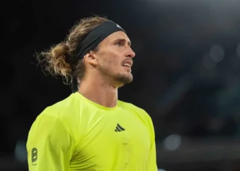 Zverev se cita con Shelton en las semifinales de Stuttgart