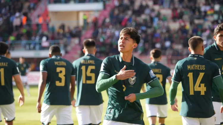 ¡Triunfazo de Bolivia!, ganó 2-0 a Chile; la Verde aún sueña