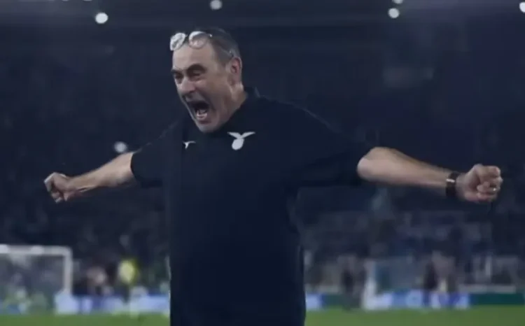 Sarri vuelve a la Lazio quince meses después de su salida
