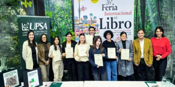 UPSA premió a sus ganadores del concurso cuenta cuento joven 2025