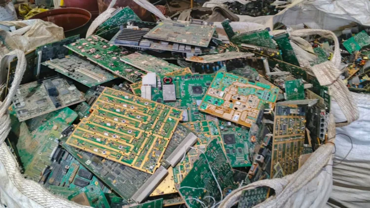AJ exporta 542 kilos de residuos contaminantes de juegos ilegales