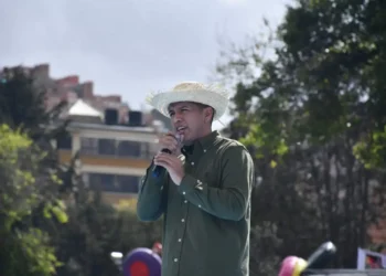 Andrónico, sobre amenazas evistas: ‘Nos tiene sin cuidado’