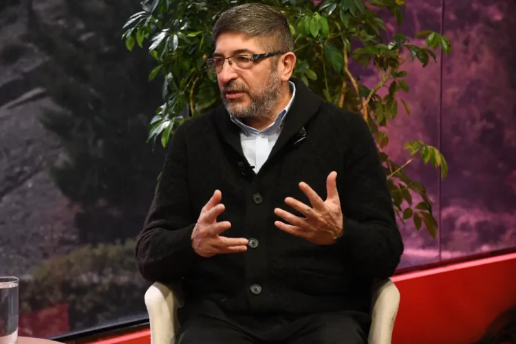 Analista ve un electorado ‘líquido’ y sin certezas
