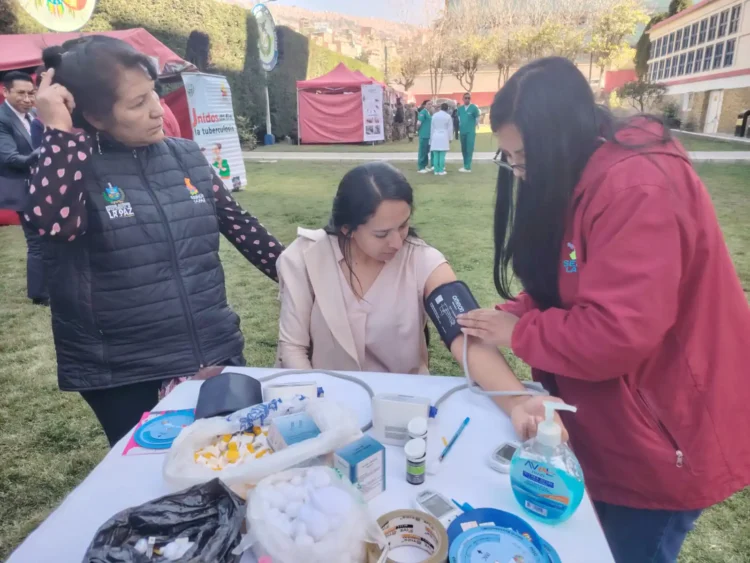 La vacunación contra el VPH en niños y adolescentes supera el 95%. FOTO: SEDES LA PAZ