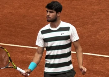 Alcaraz imprime una marcha más para ganar a Paul en ‘modo campeón’