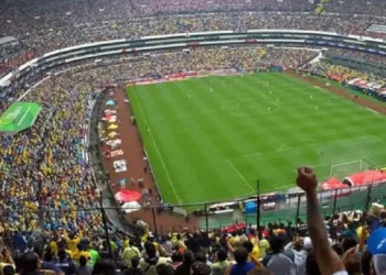 Con encanto y polémica, el Azteca se renueva para su tercer Mundial
