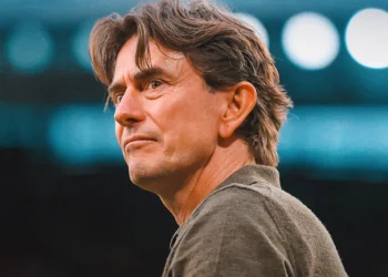 Tottenham ficha como nuevo entrenador al danés Thomas Frank