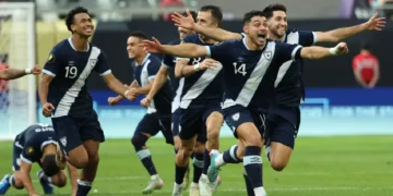 Guatemala gana en penales a Canadá y avanza a semifinales de Copa Oro