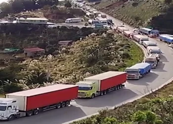 Crisis: Transporte pesado anuncia nuevas medidas de presión