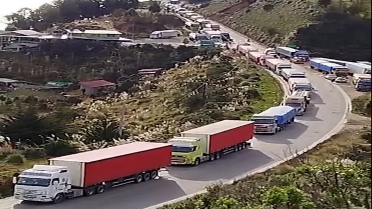 Crisis: Transporte pesado anuncia nuevas medidas de presión