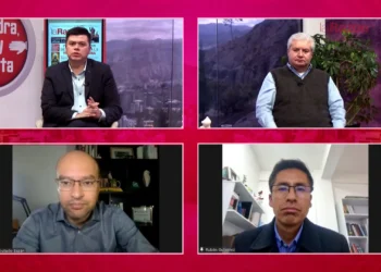 Legisladores reconocen incapacidad de mantener la unidad política en sus bancadas