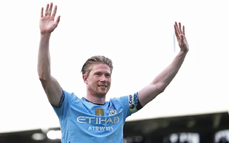 De Bruyne ficha por Nápoles tras su larga etapa en Manchester City