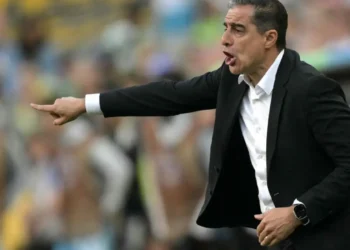‘Matamos al PSG con su mismo veneno’, celebra DT del Botafogo