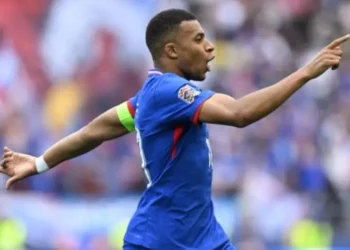 Mbappé consuela a Francia con el bronce de la Nations ante Alemania