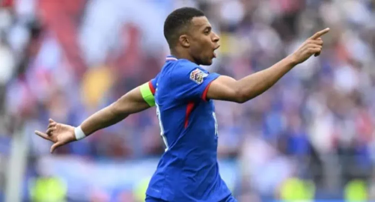 Mbappé consuela a Francia con el bronce de la Nations ante Alemania
