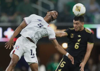 México vence 3-2 a República Dominicana en el inicio de la Copa Oro