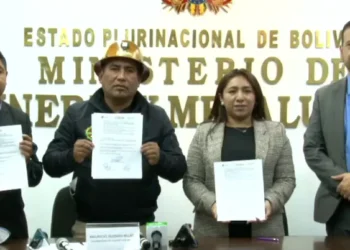 Gobierno firma convenio interinstitucional para minería responsable