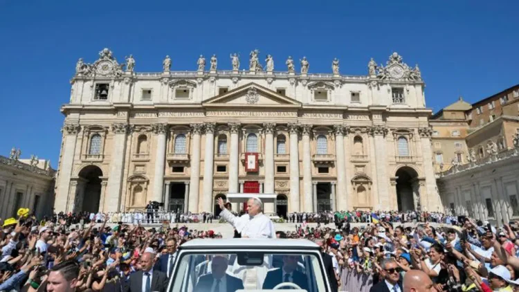 papa_pentecostes.jpg