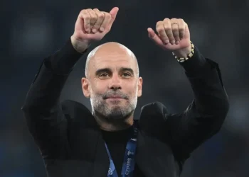 Guardiola entiende crítica de Klopp pero está ‘orgulloso’ de jugarlo