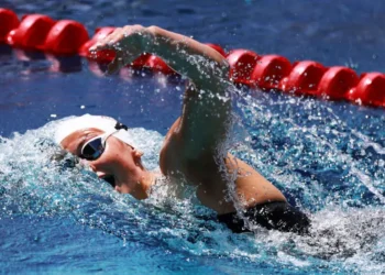 La nadadora McIntosh bate un tercer récord mundial en cinco días