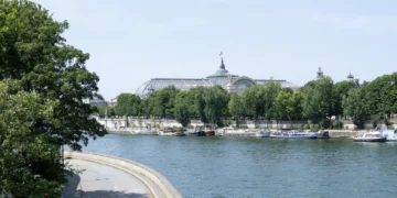 Los que deseen bañarse en el Sena en París deberán pasar una prueba