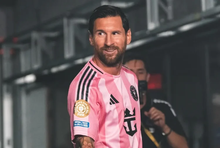 Escenas de la primera fase del Mundial: gigantes caídos y brillo del 10