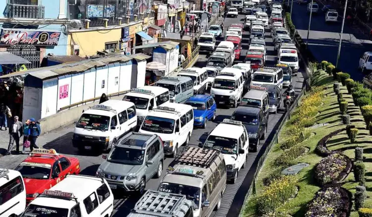 IBCE: El 93% de vehículos en el país es de uso particular
