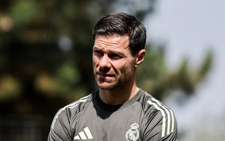La era Xabi Alonso en el Real Madrid echa a andar con pocos efectivos