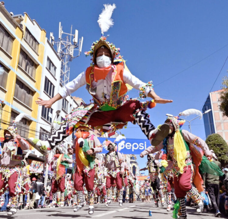 Con 5.000 bailarines, se reactiva hoy la preentrada de El Alto