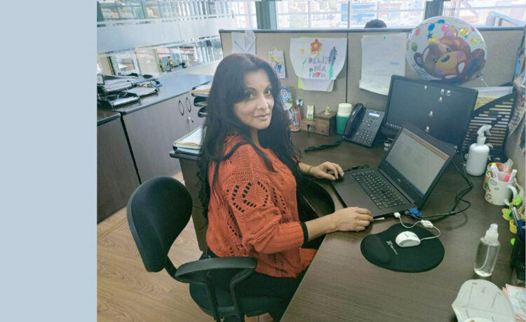 Claudia Céspedes: ‘Ofrecemos un seguro para la mujer de Bs 3 al día para atender el cáncer’