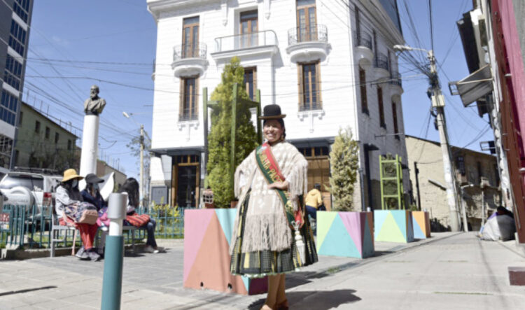 Proponen cinco rutas turísticas para conocer La Paz a pie