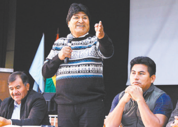 Evo insinúa que Gobierno ‘aún consulta con la DEA’