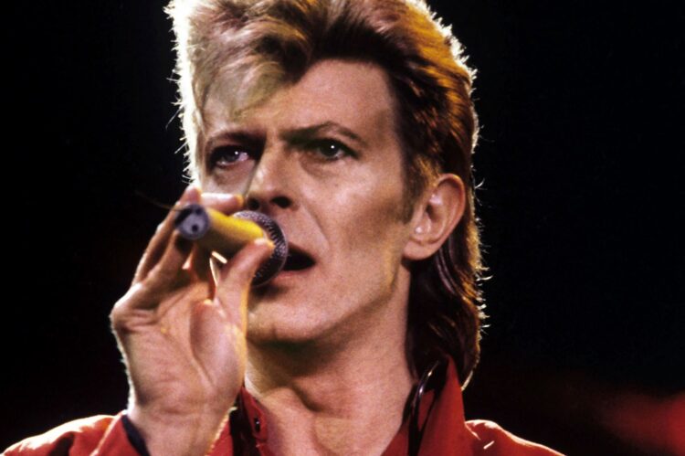 Subastan por $us 227.000 el manuscrito de ‘Starman’ de David Bowie