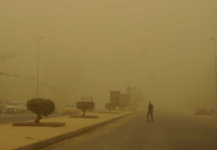 Irak: tormenta de arena causa un muerto y problemas respiratorios a 5.000 personas