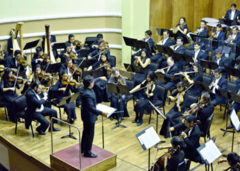 Escuelas Manq’a gradúan a su séptima generación