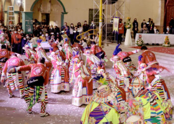 Wara presenta conciertos previos a sus 50 años