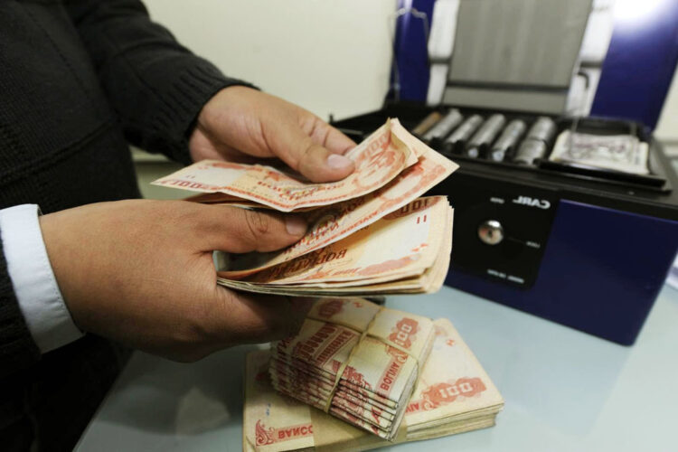 Bolivia, el país con la inflación más baja del mundo en plena crisis