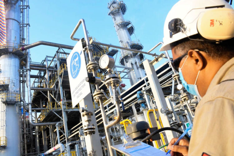 El Gobierno advierte con procesos penales a frigoríficos